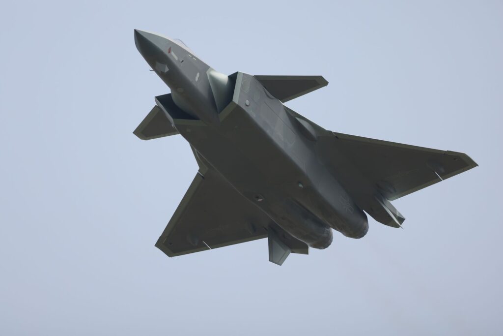 J-20 workshop photos revealed