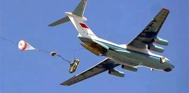 China Masters Gliding Long-Range Airdrop, Solving Three Combat